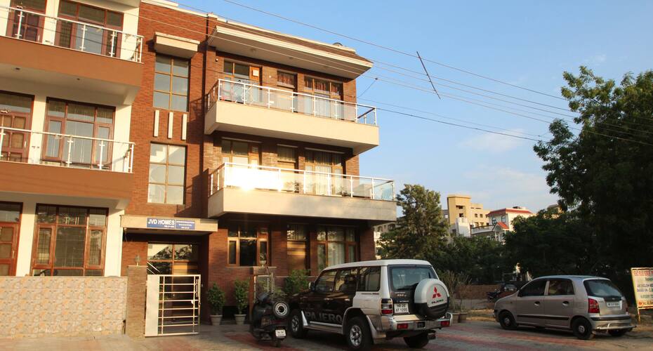 TG Stays Sector 45, Gurgaon 3